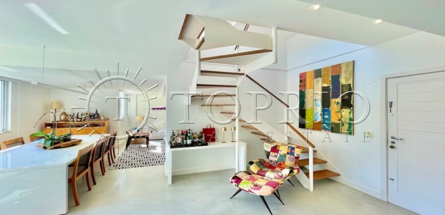 Triplex com 179 m² e 2 suítes – Espetacular!