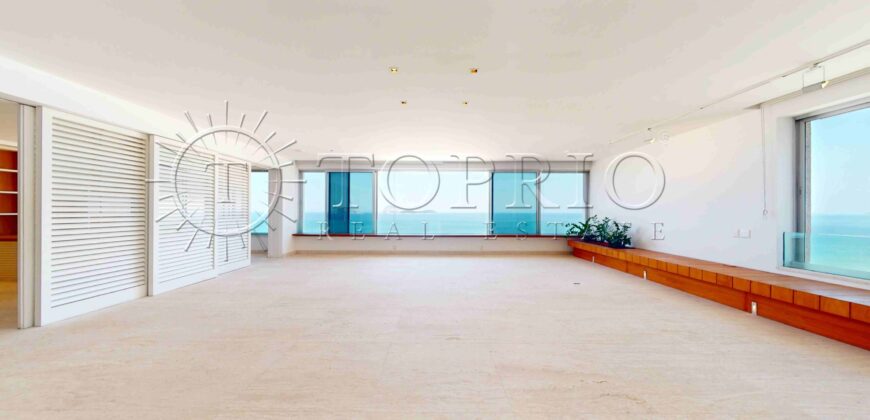Apartamento de alto padrão à venda no Edifício Michelangelo, localizado em uma das regiões mais valorizadas do Rio de Janeiro.
