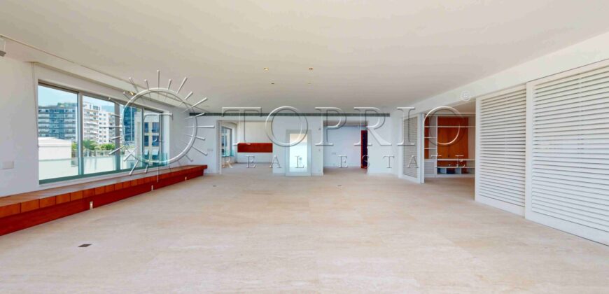 Apartamento de alto padrão à venda no Edifício Michelangelo, localizado em uma das regiões mais valorizadas do Rio de Janeiro.