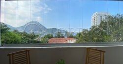 Apartamento Exclusivo com Vista para a Lagoa – 1 por Andar