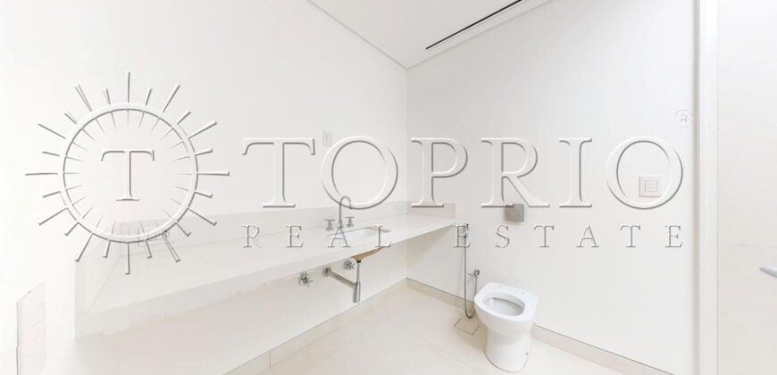 Casa duplex com 626 m² de área construída