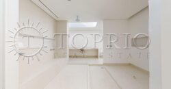 Casa duplex com 626 m² de área construída