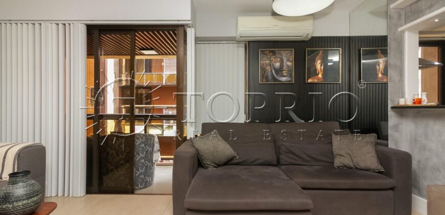 Apartamento reformado com vista para a Praia de Ipanema