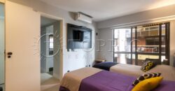 Apartamento reformado com vista para a Praia de Ipanema