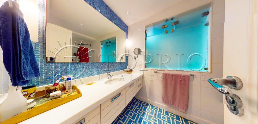 Apartamento de 261 m², silencioso, em rua nobre no Leblon.