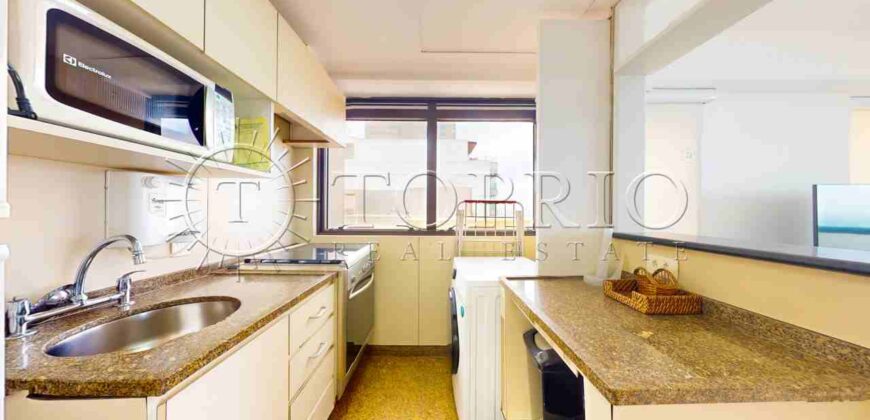 Apartamento de 91 m², reformado, com vista frontal para a Praia de Ipanema