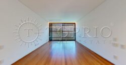 Espetacular casa duplex com 470m² de área construída