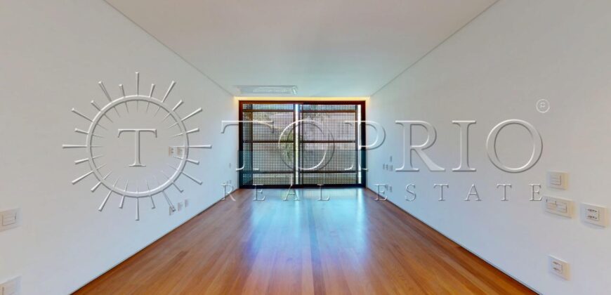 Espetacular casa duplex com 470m² de área construída