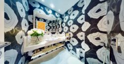 Apartamento de 261 m², silencioso, em rua nobre no Leblon.