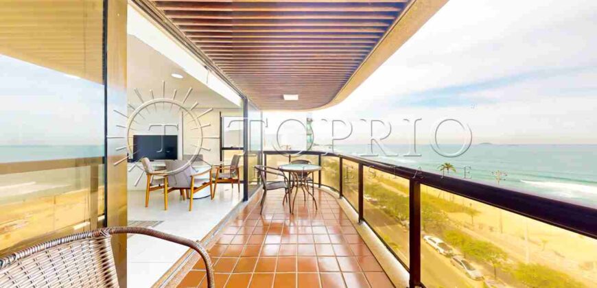 Apartamento de 91 m², reformado, com vista frontal para a Praia de Ipanema
