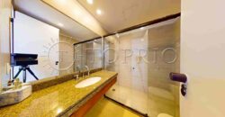 Apartamento de 91 m², reformado, com vista frontal para a Praia de Ipanema