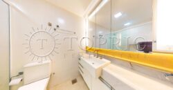 Apartamento de 272 m², silencioso e em rua excelente, no Leblon.