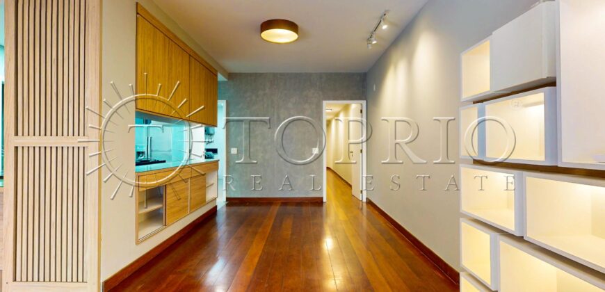 Apartamento de 272 m², silencioso e em rua excelente, no Leblon.