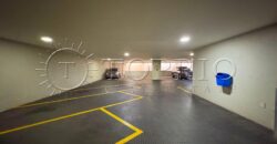 Apartamento de 272 m², silencioso e em rua excelente, no Leblon.