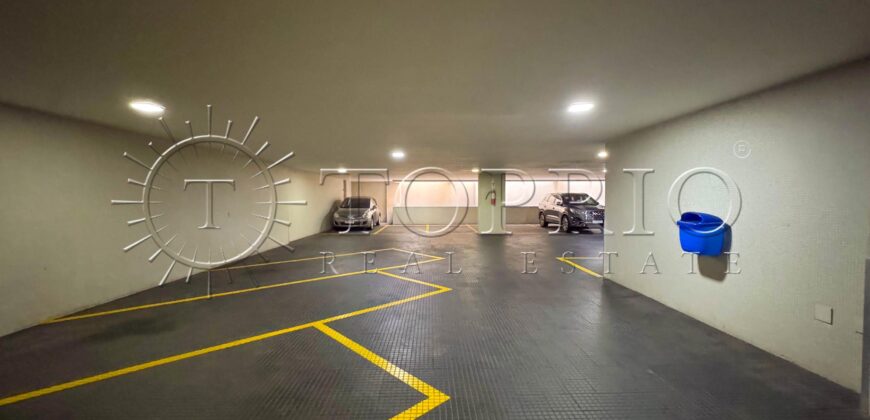 Apartamento de 272 m², silencioso e em rua excelente, no Leblon.
