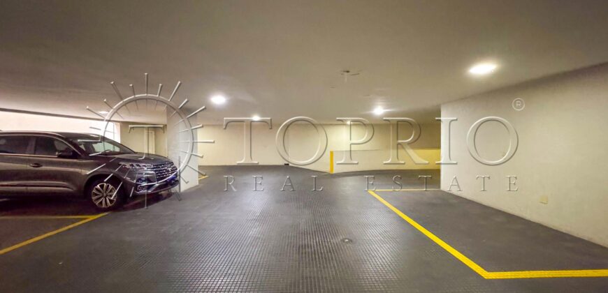 Apartamento de 272 m², silencioso e em rua excelente, no Leblon.