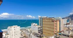 Apartamento reformado de 75m², em Ipanema