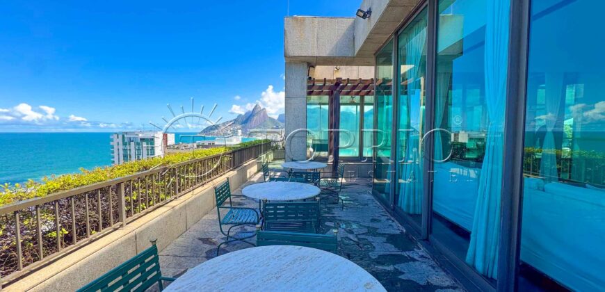 Apartamento reformado de 75m², em Ipanema