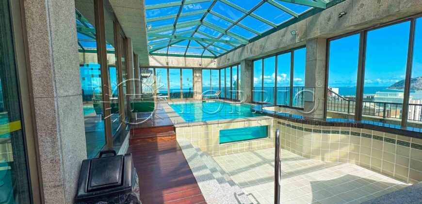 Apartamento reformado de 75m², em Ipanema