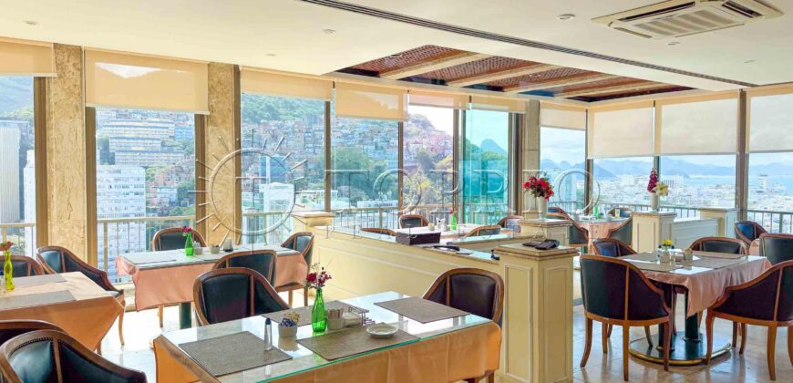 Apartamento reformado de 75m², em Ipanema