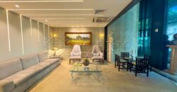 Apartamento reformado de 75m², em Ipanema