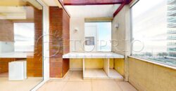 Cobertura Duplex Reformada com Vista Deslumbrante da Praia de Ipanema