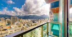 Apartamento reformado de 75m², em Ipanema