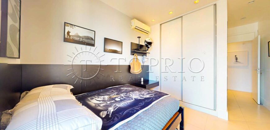 Apartamento reformado de 75m², em Ipanema