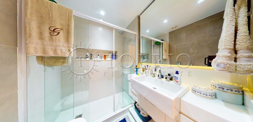 Apartamento reformado de 75m², em Ipanema