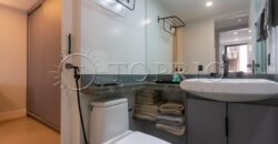 Apartamento reformado com vista para a Praia de Ipanema