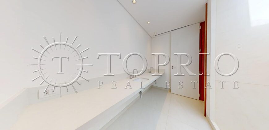 Espetacular casa duplex com 470m² de área construída