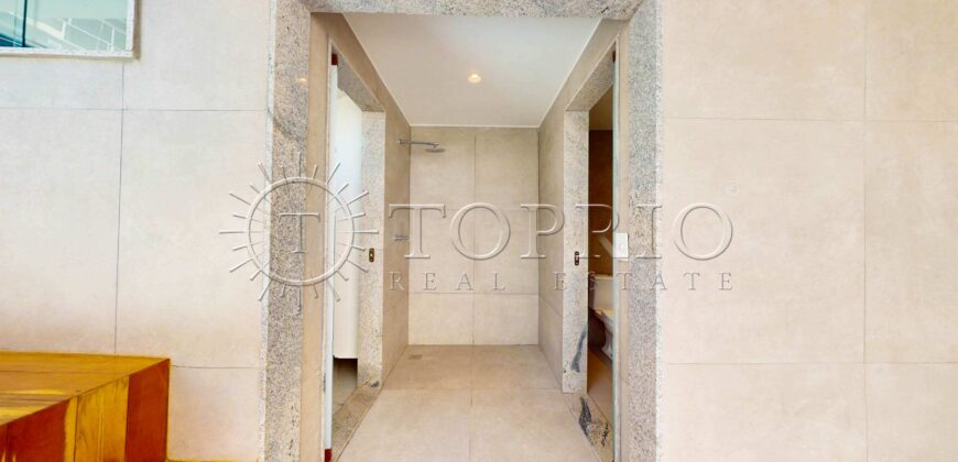 Cobertura Triplex Reformada no Leblon – Vista para o Dois Irmãos e Conforto Total