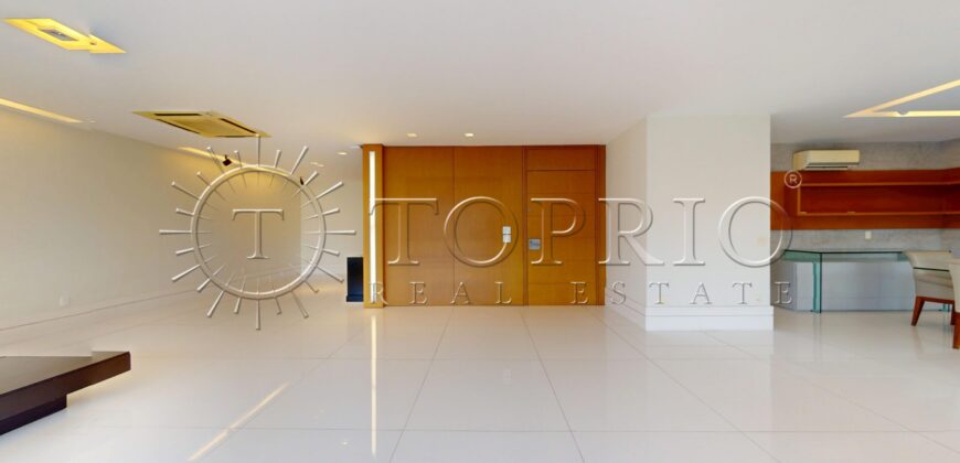 Apartamento Reformado de 231 m² no Leblon