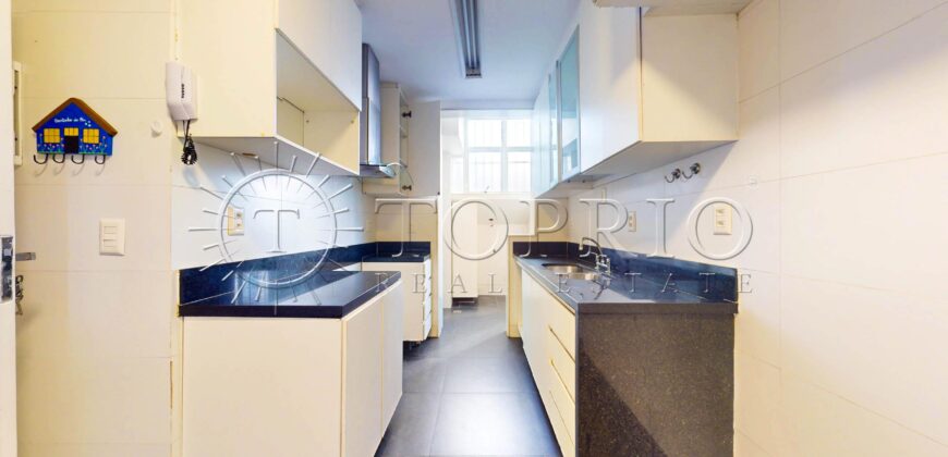 Apartamento de 140 m², silencioso e em rua excelente no Leblon