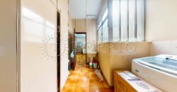 Apartamento de 134 m² em Ipanema – Andar Alto, Vista Mar e Potencial de Personalização