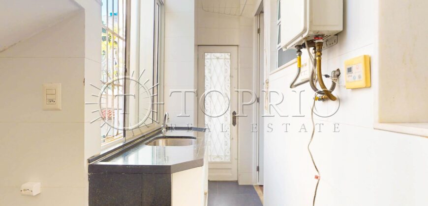 Apartamento de 140 m², silencioso e em rua excelente no Leblon