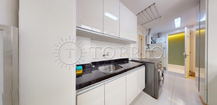 Apartamento Reformado de 231 m² no Leblon