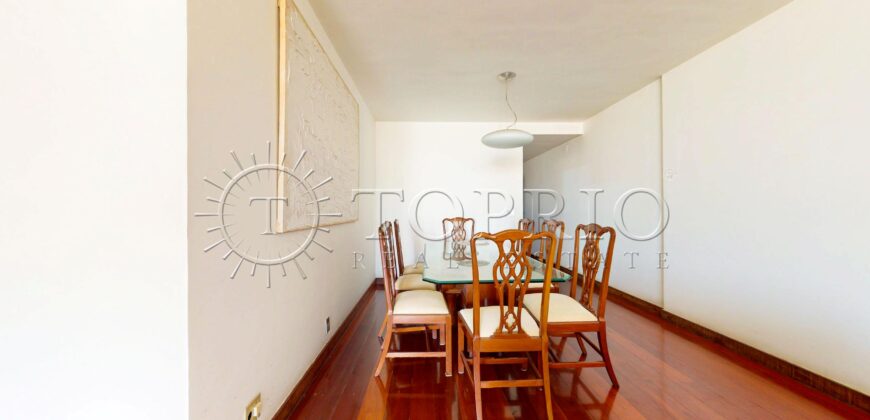 Apartamento de 134 m² em Ipanema – Andar Alto, Vista Mar e Potencial de Personalização