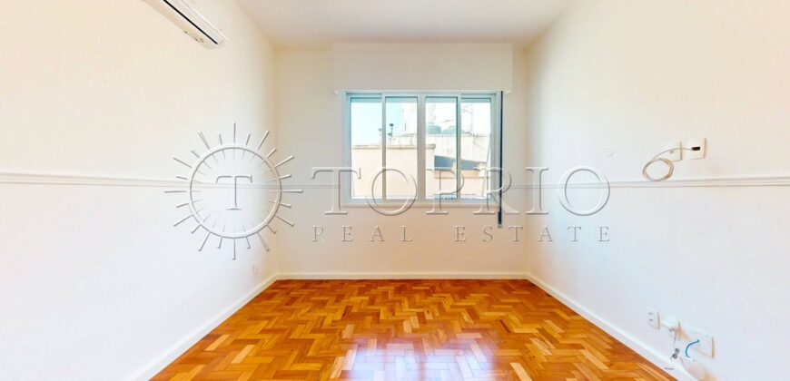 Apartamento Reformado de 127 m² em Ipanema