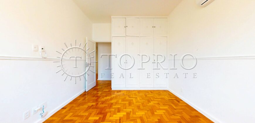 Apartamento Reformado de 127 m² em Ipanema