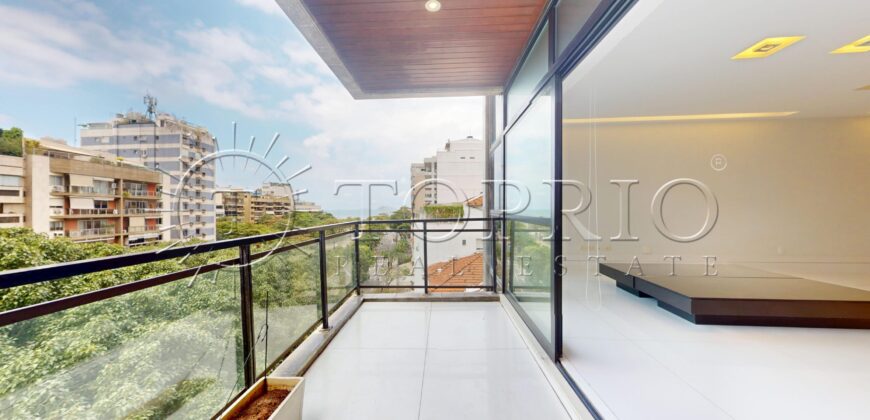 Apartamento Reformado de 231 m² no Leblon