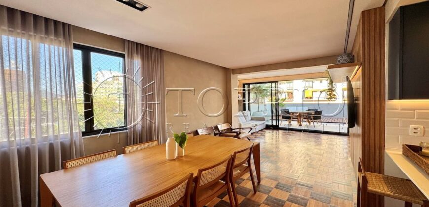 Cobertura Linear Reformada na Gávea – Sofisticação e Conforto em 153 m²