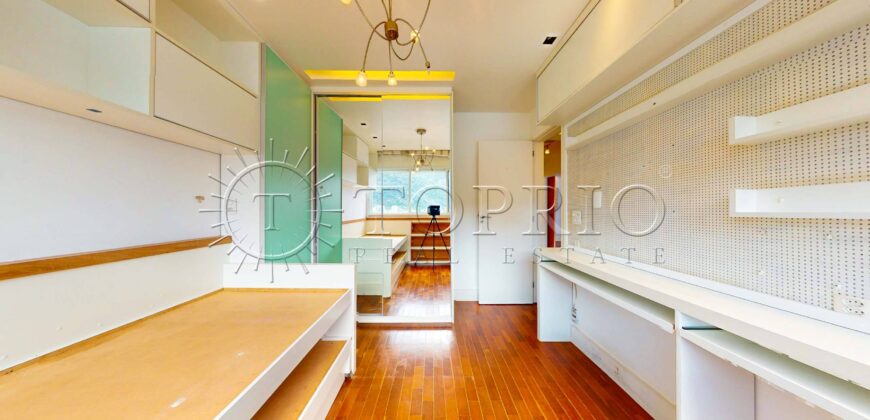 Apartamento de 138 m², localizado na Lagoa Rodrigo de Freitas