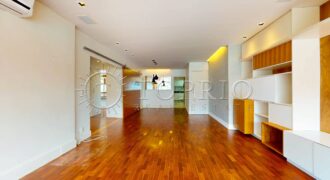 Apartamento de 138 m², localizado na Lagoa Rodrigo de Freitas