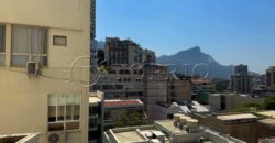 Apartamento à venda no Leblon – 125 m², 3 quartos, vista para o Cristo e Morro Dois Irmãos