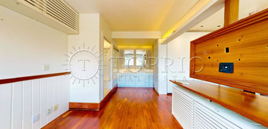 Apartamento de 138 m², localizado na Lagoa Rodrigo de Freitas