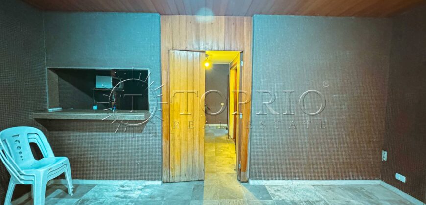 Apartamento Reformado de 146 m² à Venda na Rua Vinícius de Moraes – Ipanema