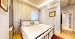 Apartamento Reformado de 146 m² à Venda na Rua Vinícius de Moraes – Ipanema