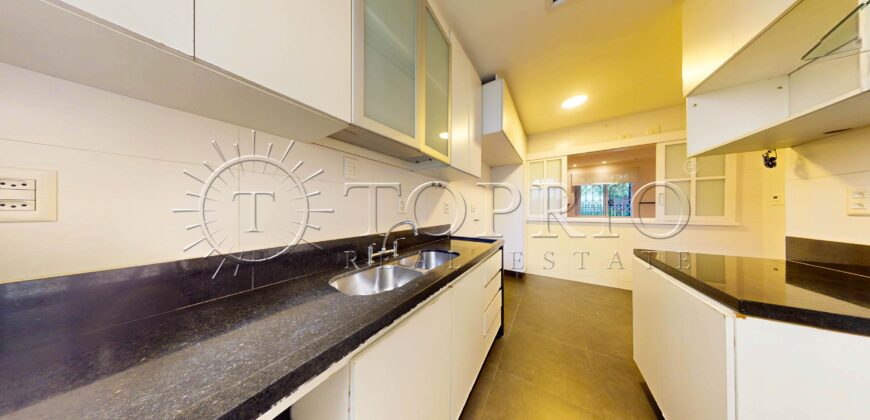 Apartamento de 140 m², silencioso e em rua excelente no Leblon