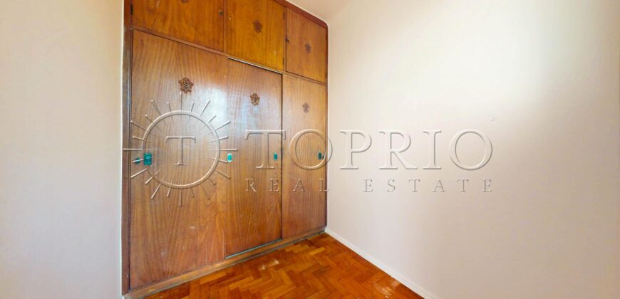 Apartamento de 140 m², silencioso e em rua excelente no Leblon